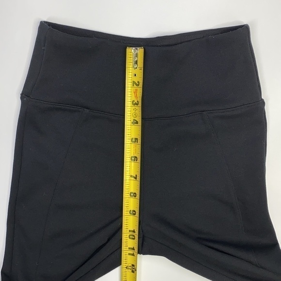 Assets by Spanx Fl4915 Ponte Shaping Leggings Size Small Black - Picture 9 of 12